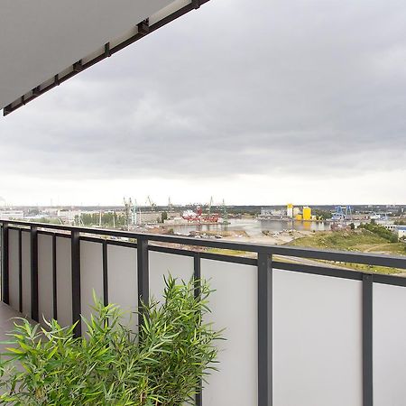 Ms Apartments Sky Tower VII Гданск Екстериор снимка