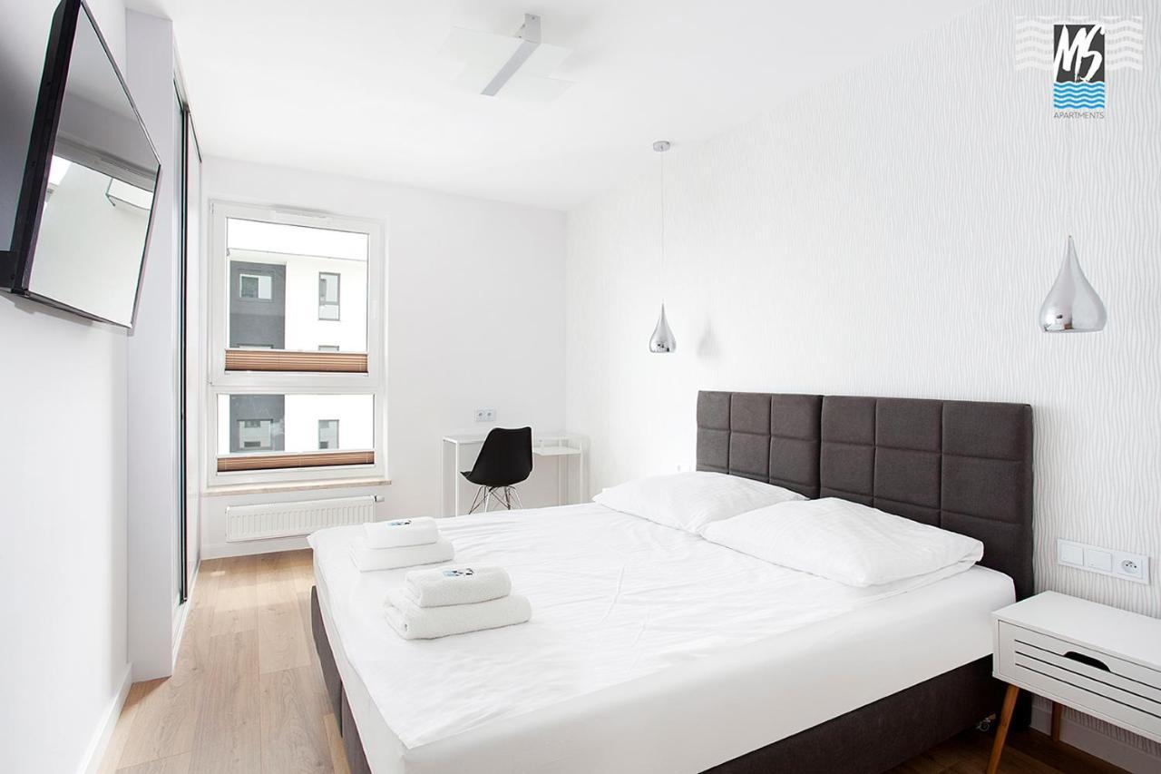 Ms Apartments Sky Tower VII Гданск Екстериор снимка