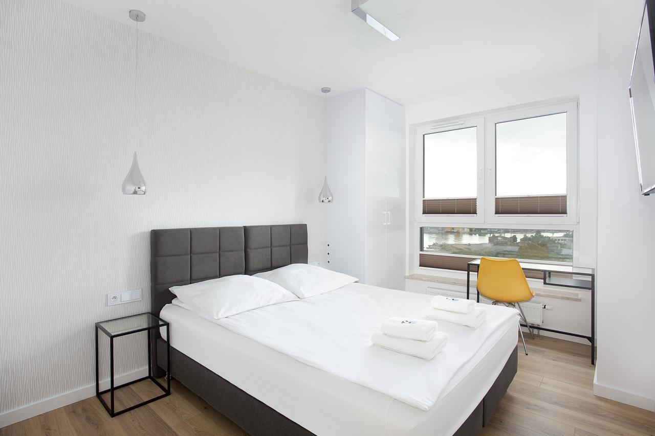 Ms Apartments Sky Tower VII Гданск Екстериор снимка